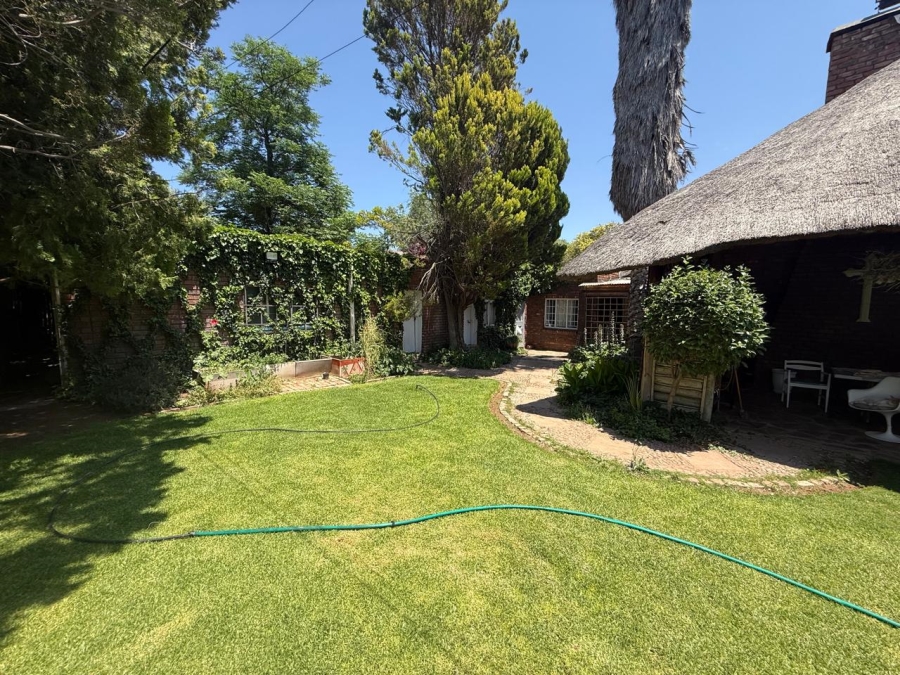 4 Bedroom Property for Sale in Griekwastad Northern Cape